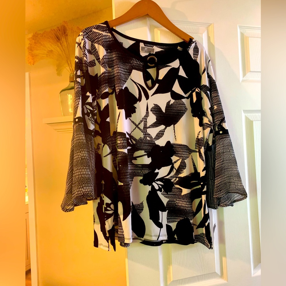 JM Collection ladies large tunic